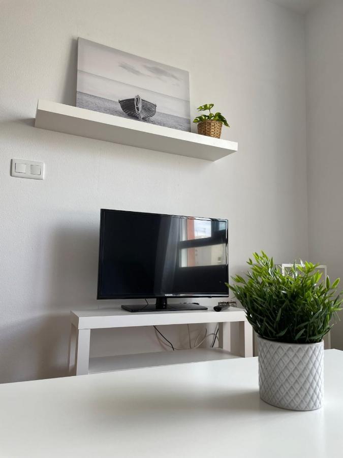 Apartamento Y Piso Frente Al Mar Con Vistas En Garrucha Kültér fotó